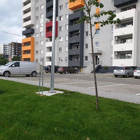 Carolina Sweet Apartament Nagyvárad Kültér fotó